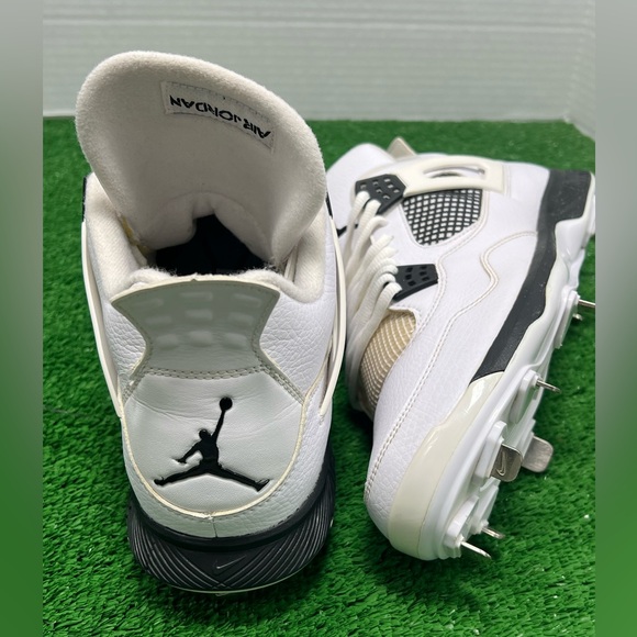 RARE! Size 11 - Jordan 4 Retro Metal Baseball Cleats - 807710-110 - Picture 13 of 15